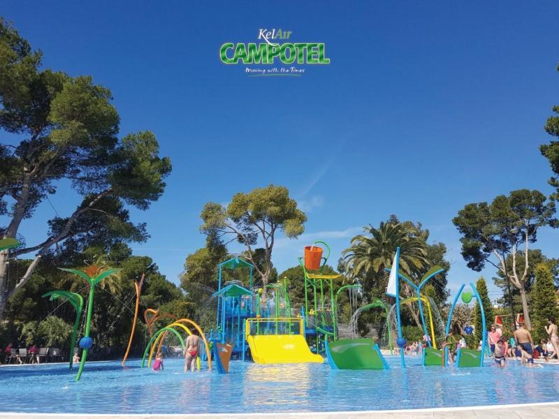 טראגונה Mobile Homes By Kelair At Playa Montroig Camping Resort מראה חיצוני תמונה
