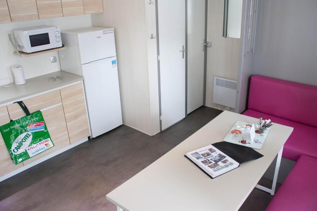 טראגונה Mobile Homes By Kelair At Playa Montroig Camping Resort מראה חיצוני תמונה