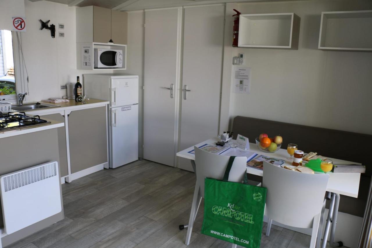 טראגונה Mobile Homes By Kelair At Playa Montroig Camping Resort מראה חיצוני תמונה
